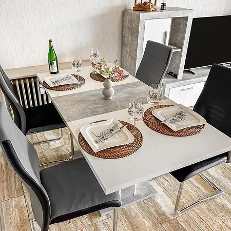 Toplage Mit Pistenblick I 2zi I Inkl Garage Und Stellplatz 公寓
